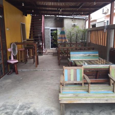 De Hostel Prachuap Khiri Khan Exteriör bild