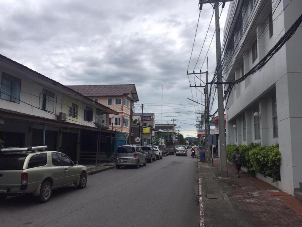 De Hostel Prachuap Khiri Khan Exteriör bild