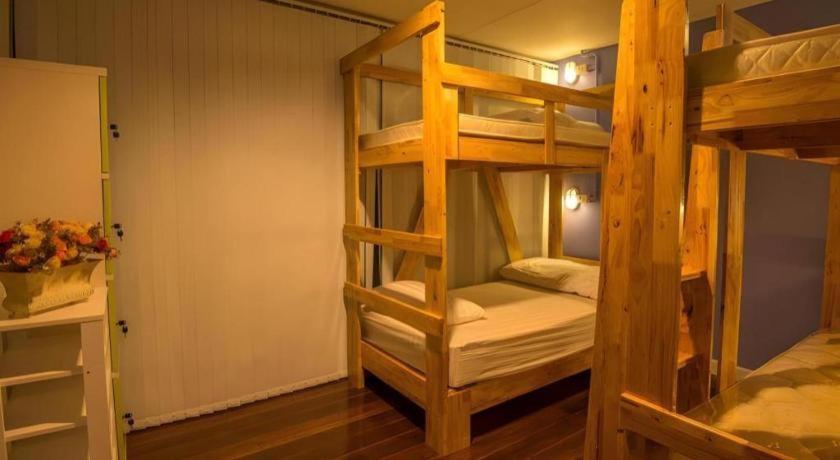 De Hostel Prachuap Khiri Khan Exteriör bild