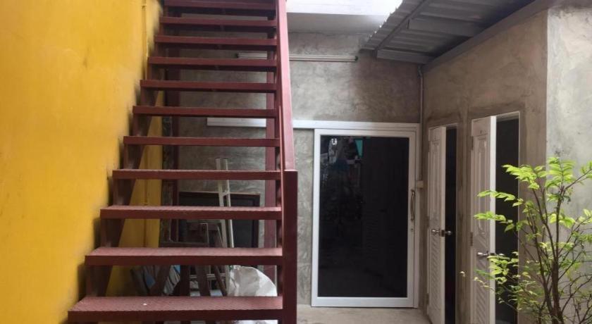 De Hostel Prachuap Khiri Khan Exteriör bild