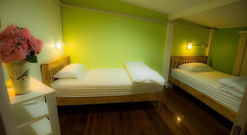 De Hostel Prachuap Khiri Khan Exteriör bild